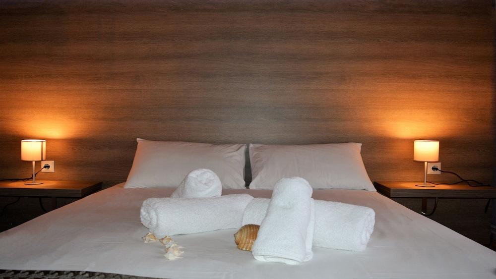 Our House 2 Luxury Suites Kavala Exterior photo